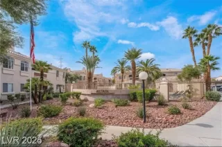 Photo #1: 2677583 Listing 