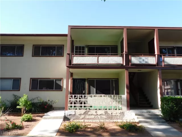 MLS: 2677593 Condo For Sale