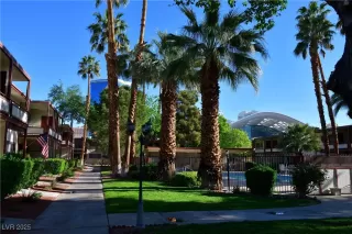 Photo #6: 2677593 Listing 