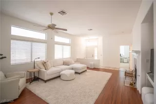 Photo #2: 2677623 Listing 