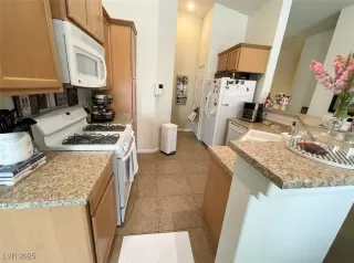 Photo #3: 2677697 Listing 