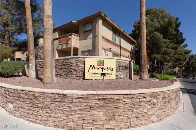 MLS: 2677705 Condo For Sale