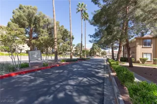 Photo #1: 2677705 Listing 