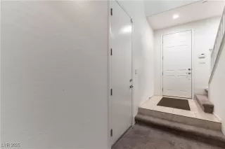 Photo #2: 2677731 Listing 