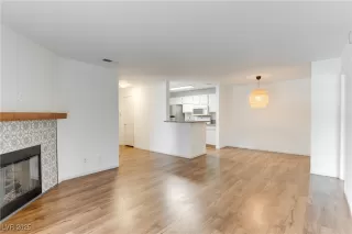 Photo #5: 2677763 Listing 