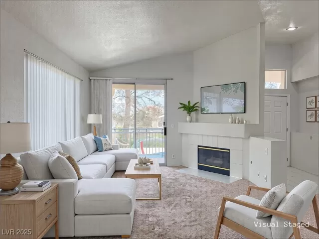 MLS: 2677779 Condo For Sale