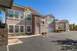 Photo #2: 2677790 Listing 