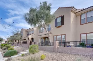 Photo #2: 2677806 Listing 