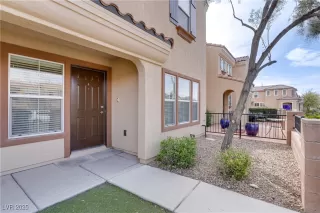 Photo #4: 2677806 Listing 