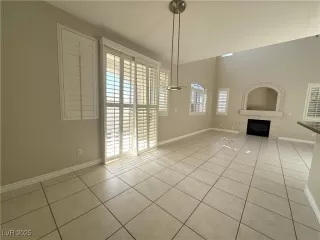 Photo #4: 2677811 Listing 