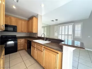 Photo #6: 2677811 Listing 