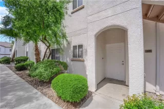 Photo #2: 2677838 Listing 