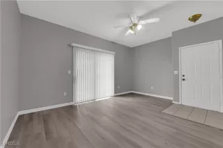 Photo #4: 2677838 Listing 