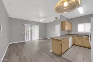 Photo #5: 2677838 Listing 