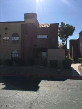 Photo #1: 2677845 Listing