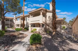 Photo #4: 2677850 Listing 