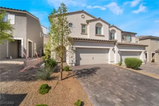 Photo #1: 2677853 Listing 
