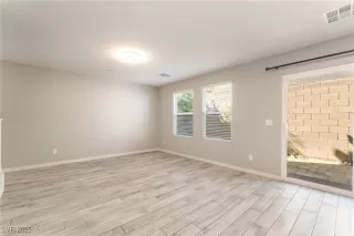 Photo #4: 2677853 Listing 