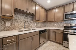 Photo #6: 2677853 Listing 