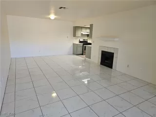 Photo #2: 2677891 Listing 