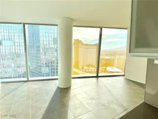 Photo #3: 2677953 Listing 
