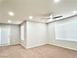 Photo #3: 2677962 Listing