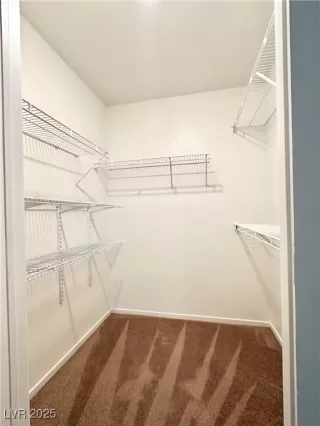 Photo #6: 2677962 Listing