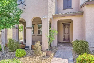 Photo #2: 2677981 Listing