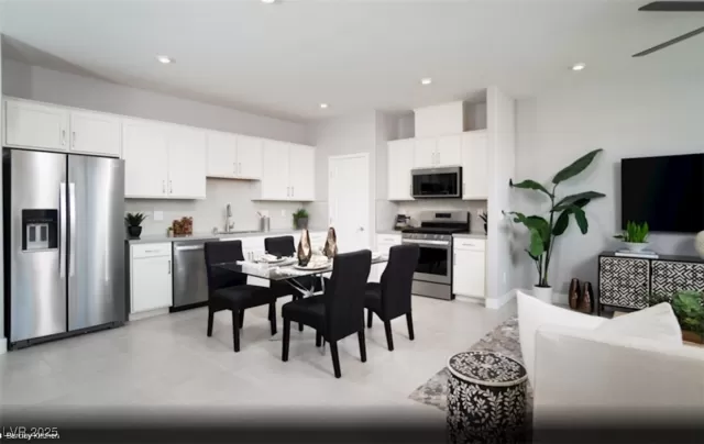 MLS: 2678020 Condo For Sale