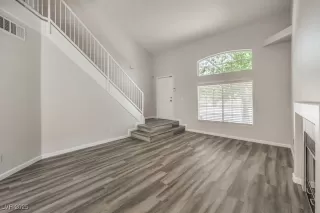 Photo #4: 2678049 Listing 