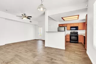 Photo #6: 2678065 Listing 