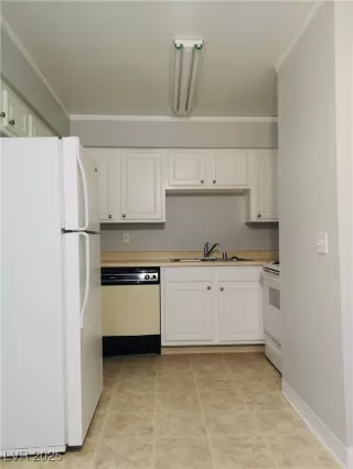 Photo #5: 2678080 Listing 