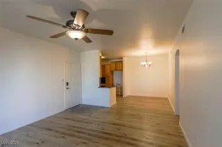 Photo #6: 2678083 Listing 