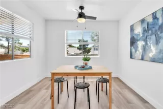 Photo #1: 2678085 Listing