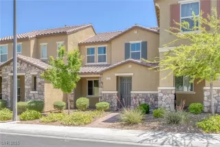 Photo #2: 2678088 Listing 