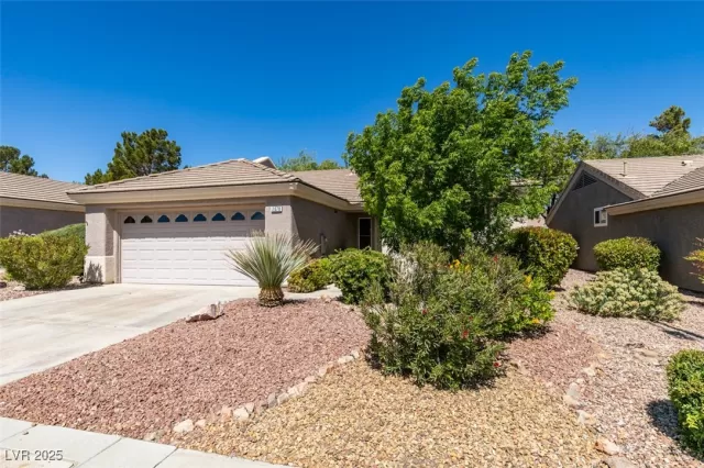 MLS: 2678104 Condo For Sale