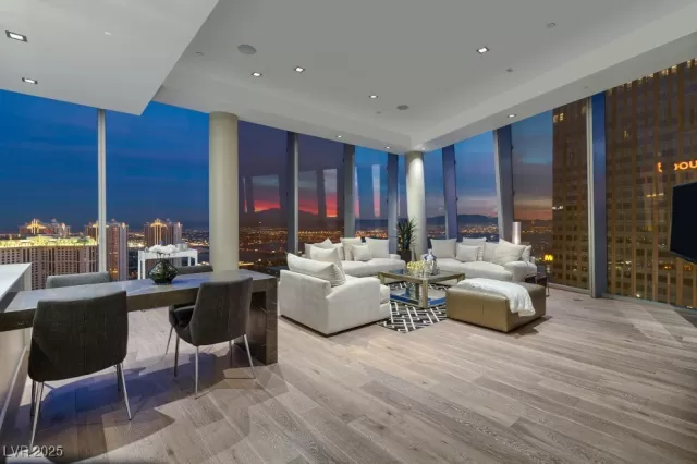 MLS: 2678128 Condo For Sale
