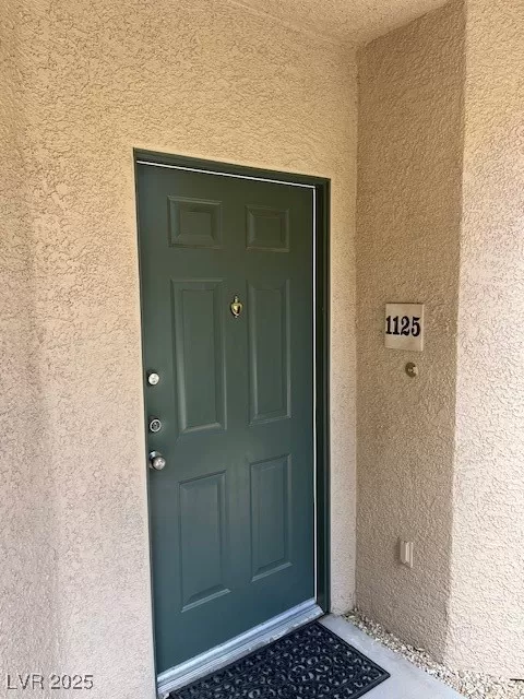 MLS: 2678129 Condo For Sale