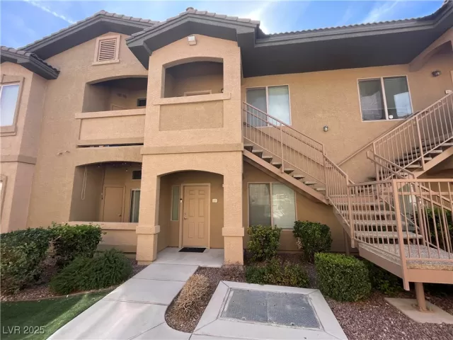 MLS: 2678135 Condo For Sale