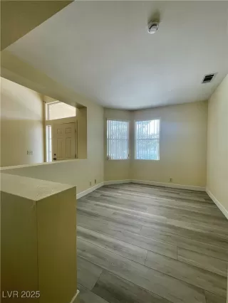 Photo #2: 2678143 Listing 