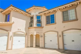 Photo #2: 2678164 Listing 