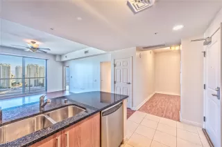 Photo #2: 2678167 Listing 