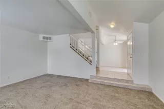 Photo #5: 2678182 Listing 