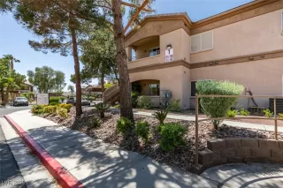 Photo #6: 2678246 Listing