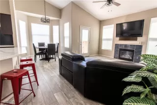 Photo #4: 2678257 Listing 