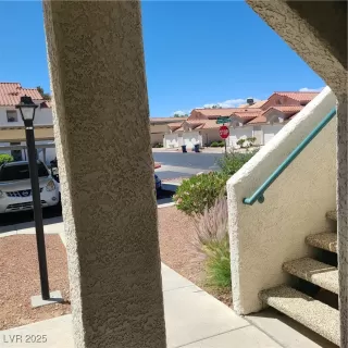 Photo #3: 2678273 Listing 