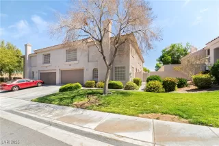 Photo #2: 2678284 Listing