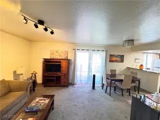 Photo #3: 2678289 Listing 