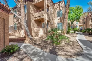 Photo #1: 2678314 Listing 