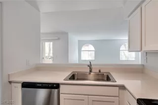 Photo #6: 2678314 Listing 